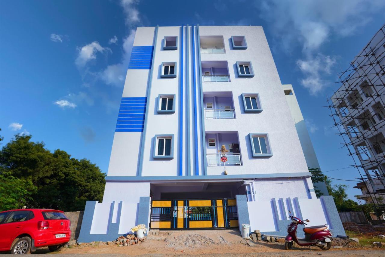 Feel Like Home Near Pmpalem ヴィシャーカパトナム エクステリア 写真